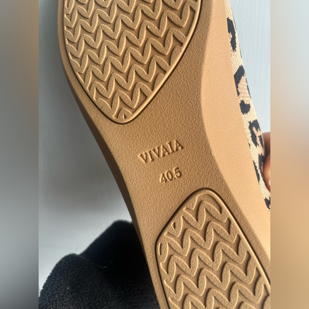 Vivaia Pointed Toe Ballet Flats Womans 9.5 Aria Leopard Print - Picture 7 of 7